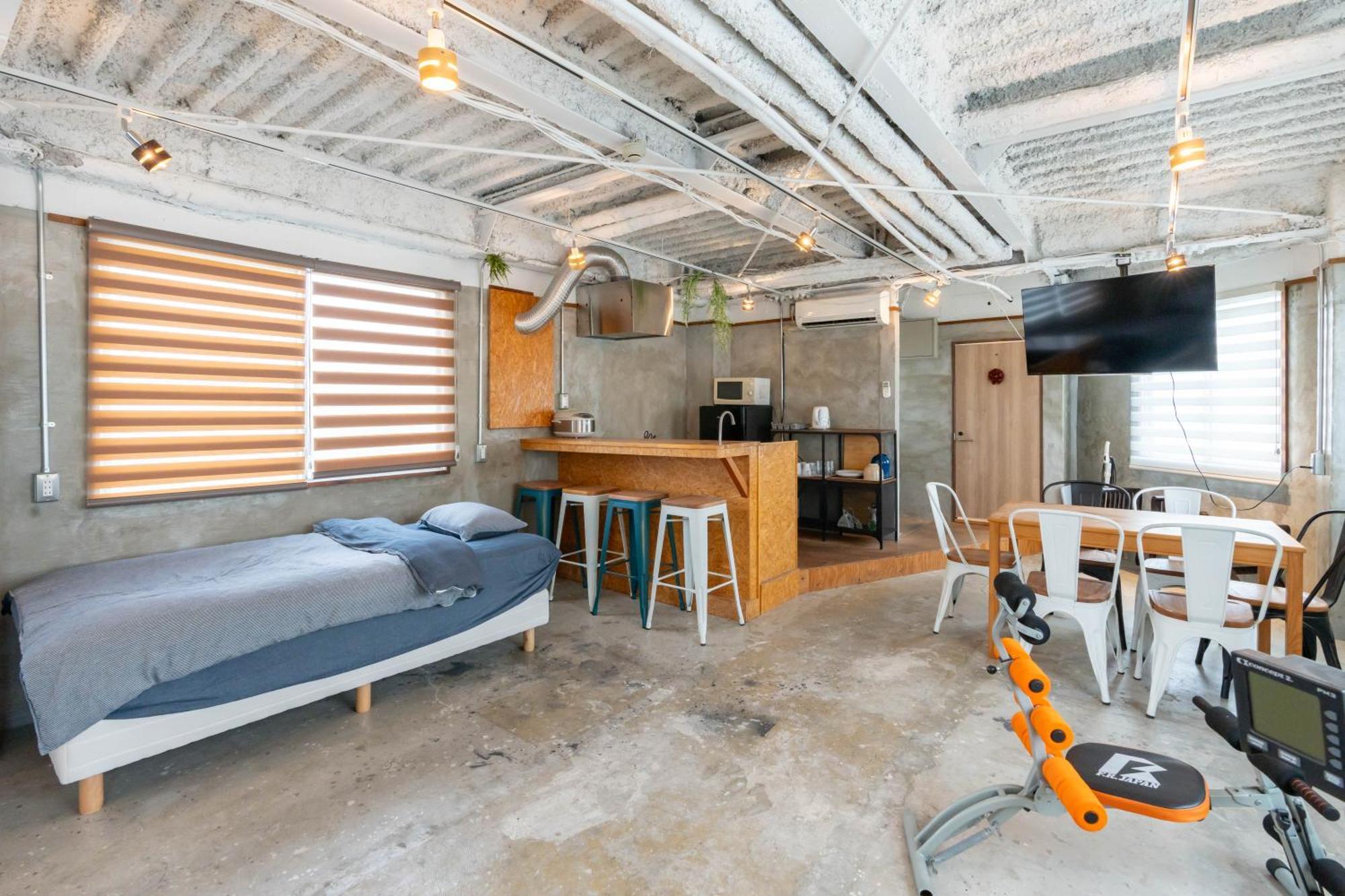 U.House Aparthotel Osaka Bagian luar foto